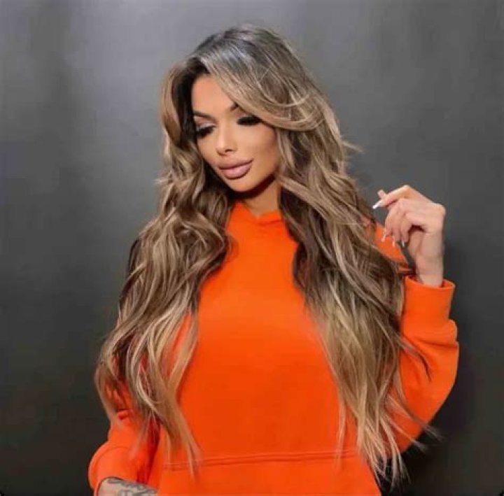 Know Her Age & Bio
