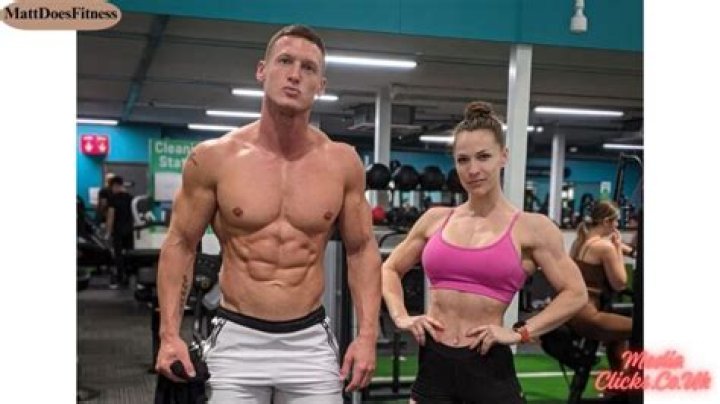 MattDoesFitness - Age, Family, Bio ·