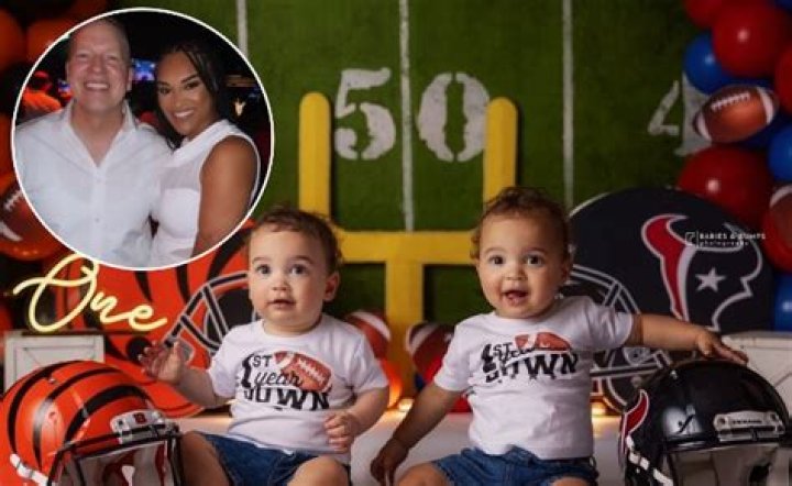Tracey Ashley: Comedian, Wife, And Mom