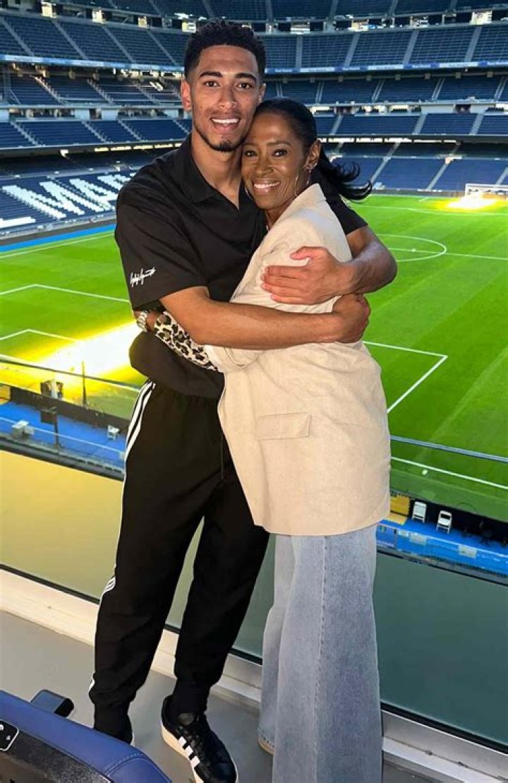 Unveiling The Heart Behind The Talent: Jude Bellingham’s Mom